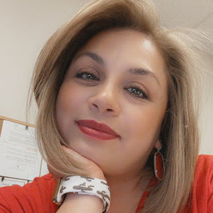 Meet your Posher, Annaliza